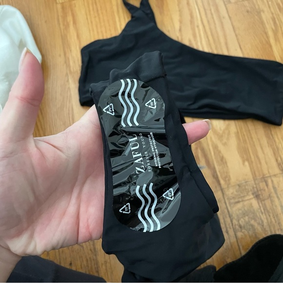 NWT ZAFUL ONE SHOULDER BIKINI - Picture 5 of 7